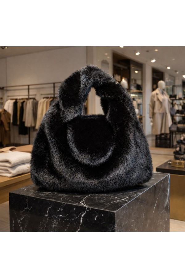 Peluş Siyah Çanta